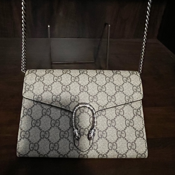 Gucci shoulder bag - Picture 1 of 4